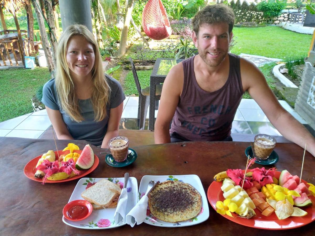 Sumatra Cheeky Monkeys Hotel Bukit Lawang Ngoại thất bức ảnh