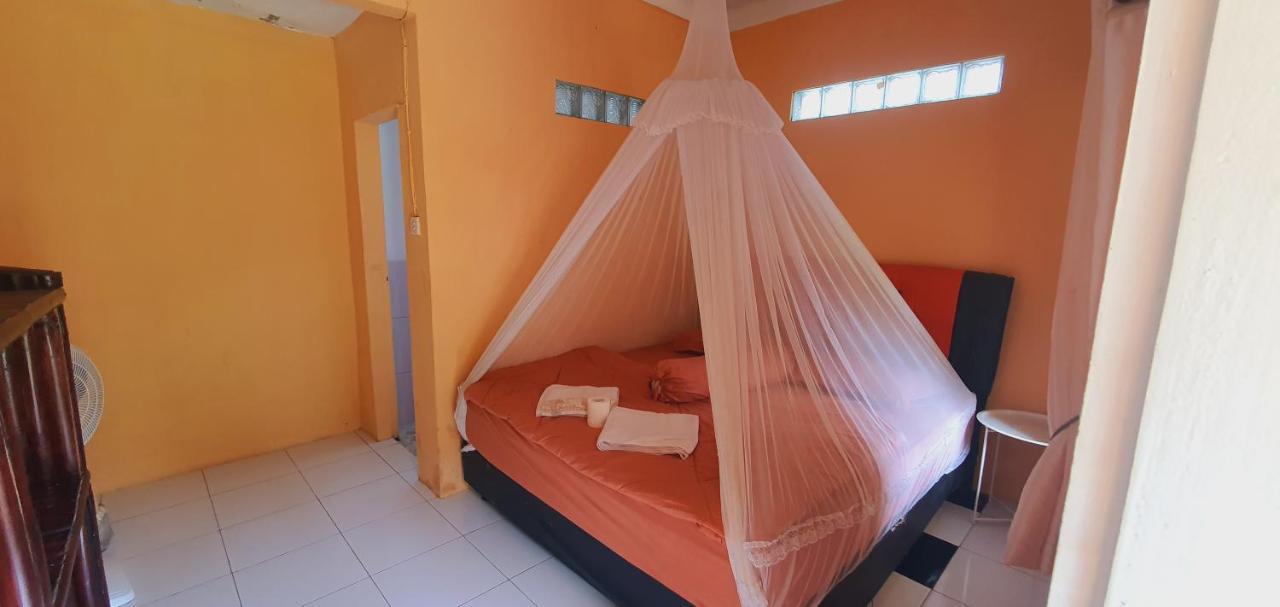 Sumatra Cheeky Monkeys Hotel Bukit Lawang Ngoại thất bức ảnh