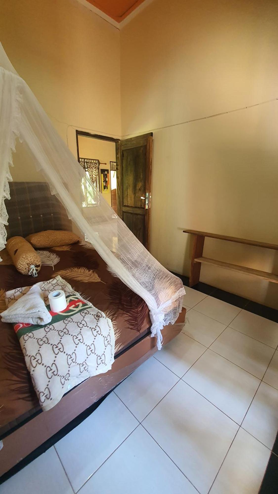 Sumatra Cheeky Monkeys Hotel Bukit Lawang Ngoại thất bức ảnh