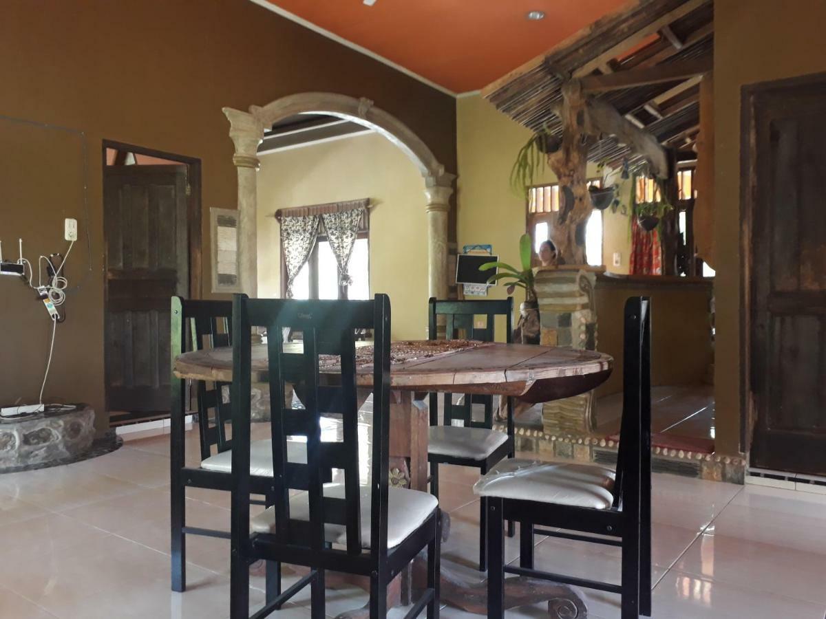Sumatra Cheeky Monkeys Hotel Bukit Lawang Ngoại thất bức ảnh
